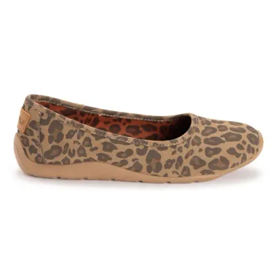 MukLuks Solana Leopard Skimmer Flat