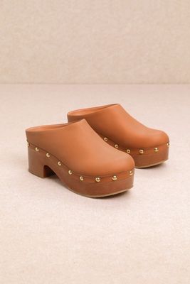 Mi.iM Freya Camel Studded Platform Clog Mi.iM Freya Camel Studded Platform Clog