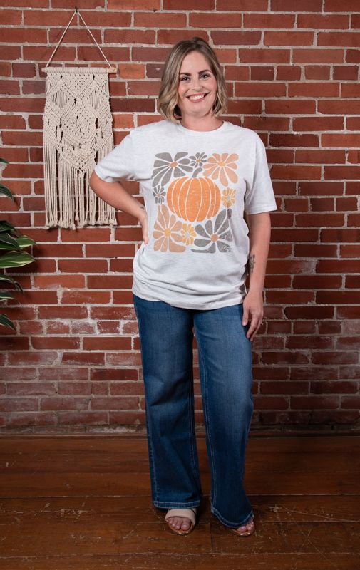 Heather Grey Retro Pumpkin Graphic Tee