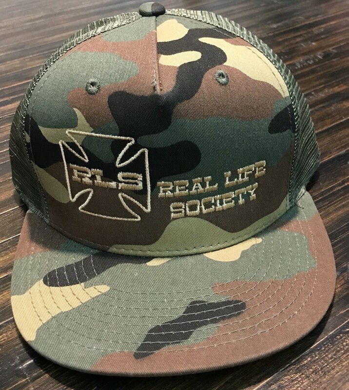 5 Panel Flat Bill Trucker Hats, Woodland
