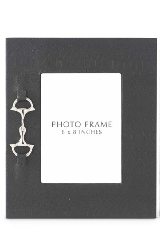 8x6 Black Leather Frame With Horse Bit