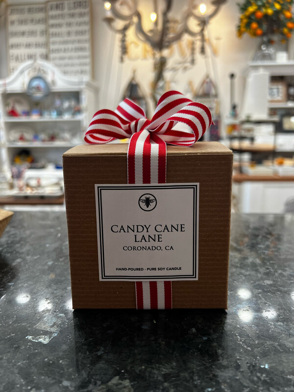 Limited Edition Candy Cane Lane 11 Oz Candle