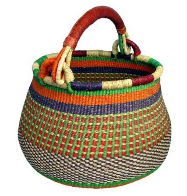 PO Pot-Shaped Handwoven Bolga Basket W/ Leather Handle