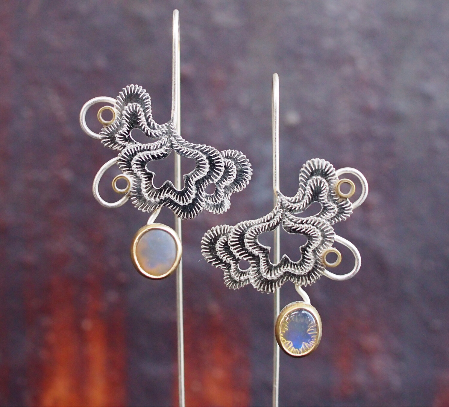 Opera earring 。Shiny side