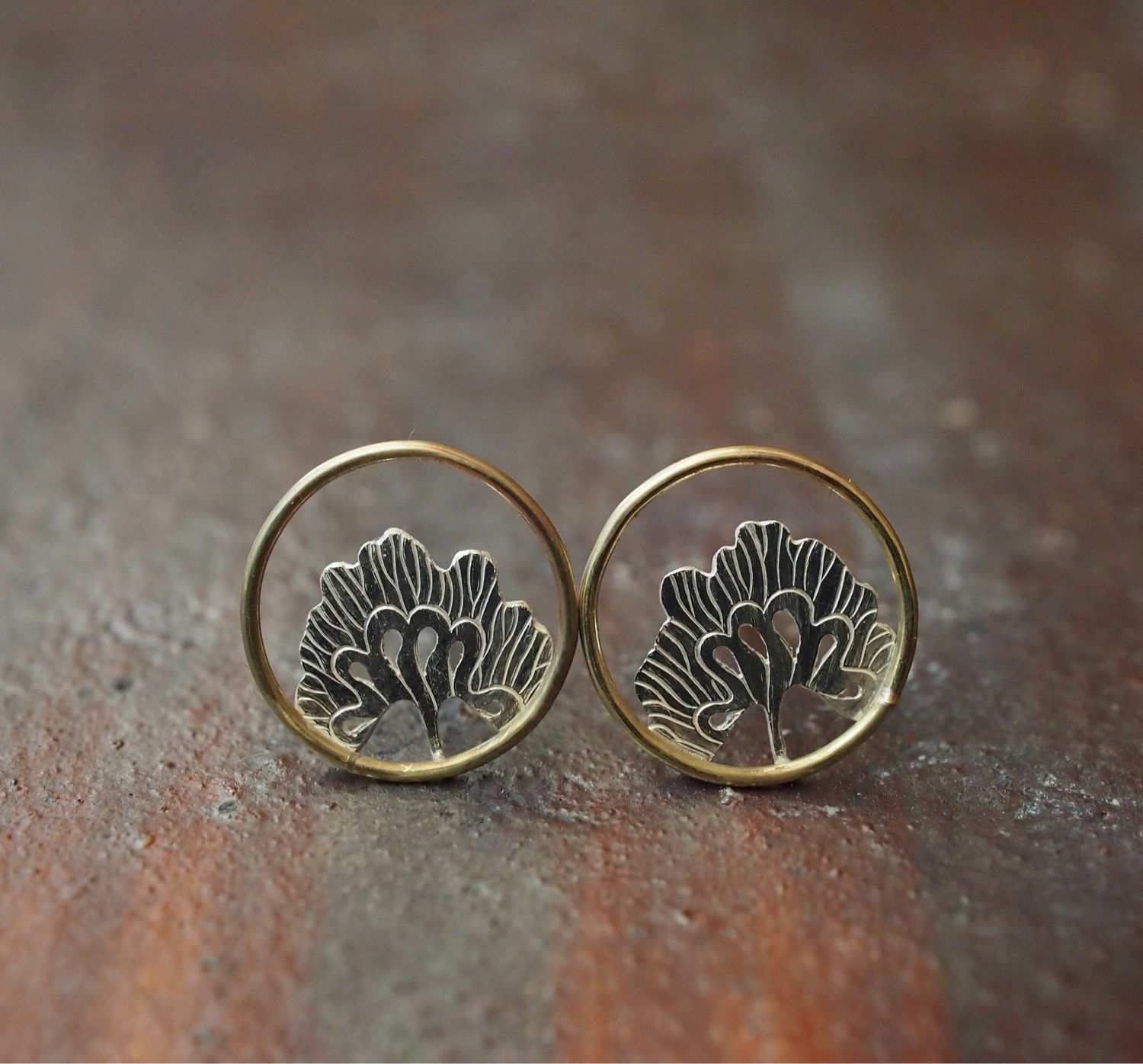 Frame IV stud earrings