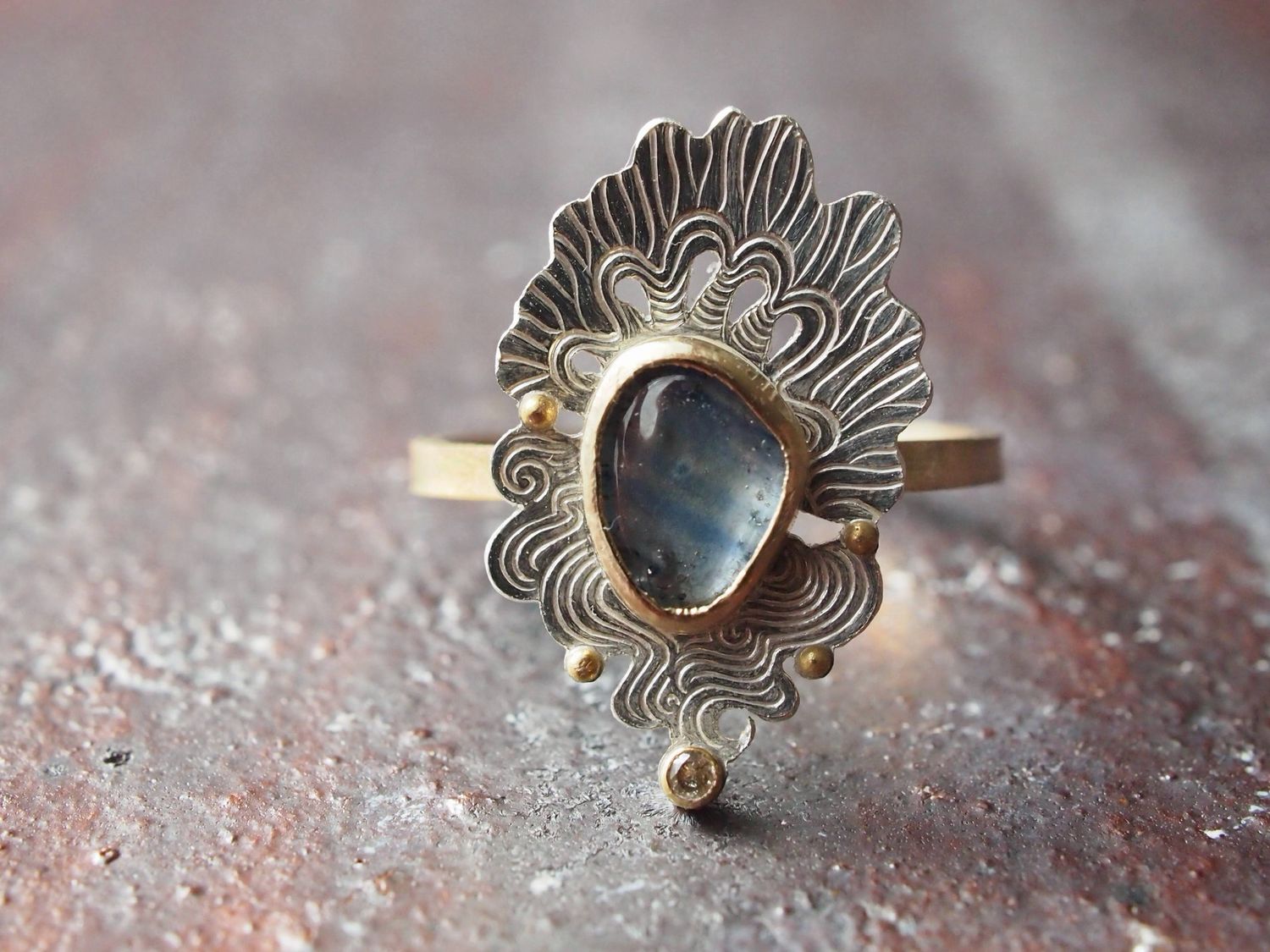Petrichor III ring | size US 5.5