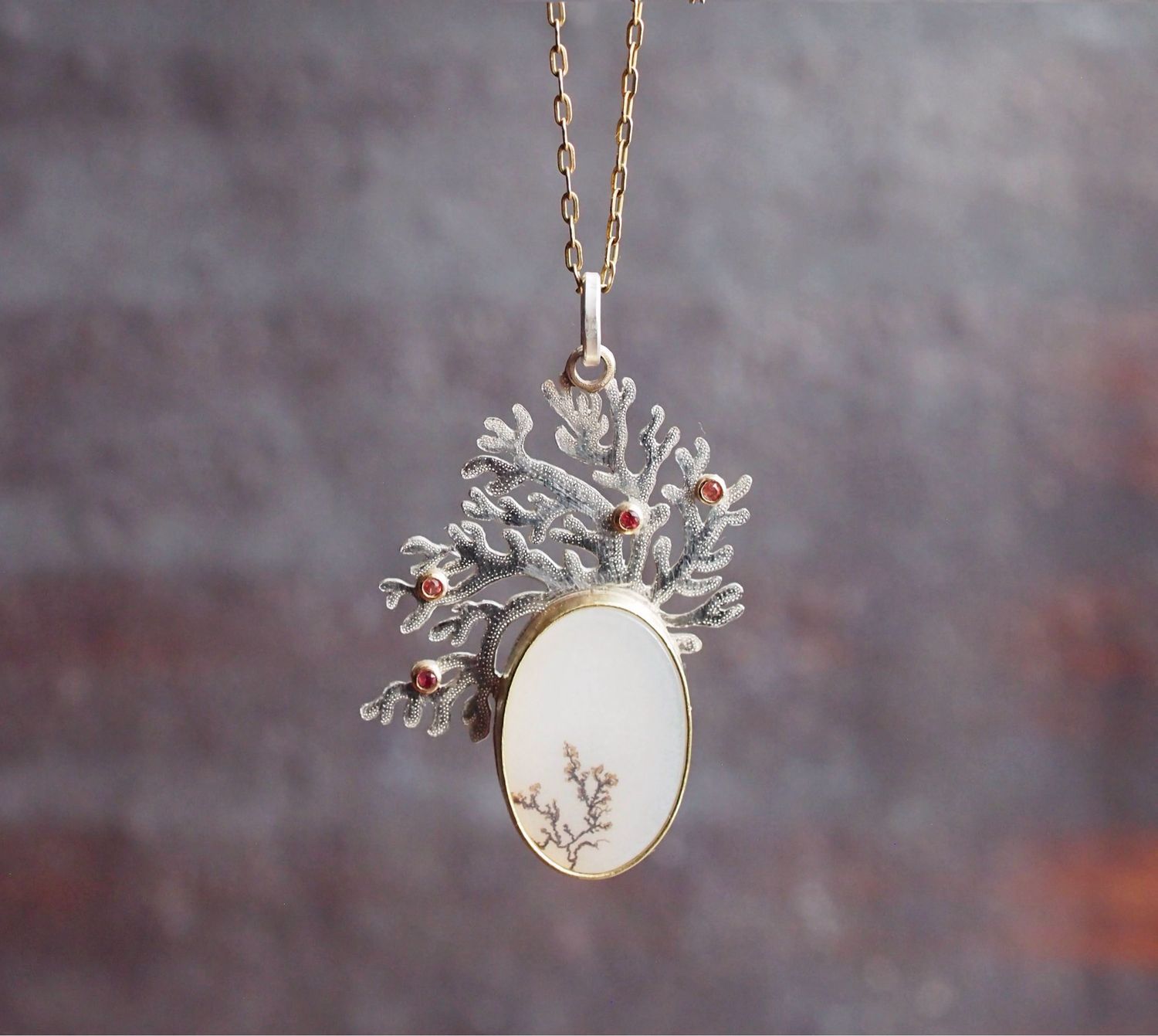 Karang Merah pendant necklace