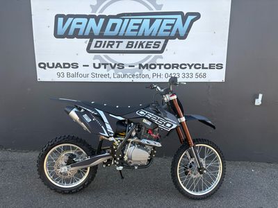 Crossfire CF250 Black