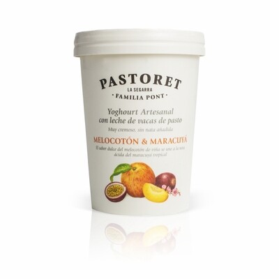 Yoghourt artesanal melocotón y maracuyá sin gluten PASTORET (500 gramos).