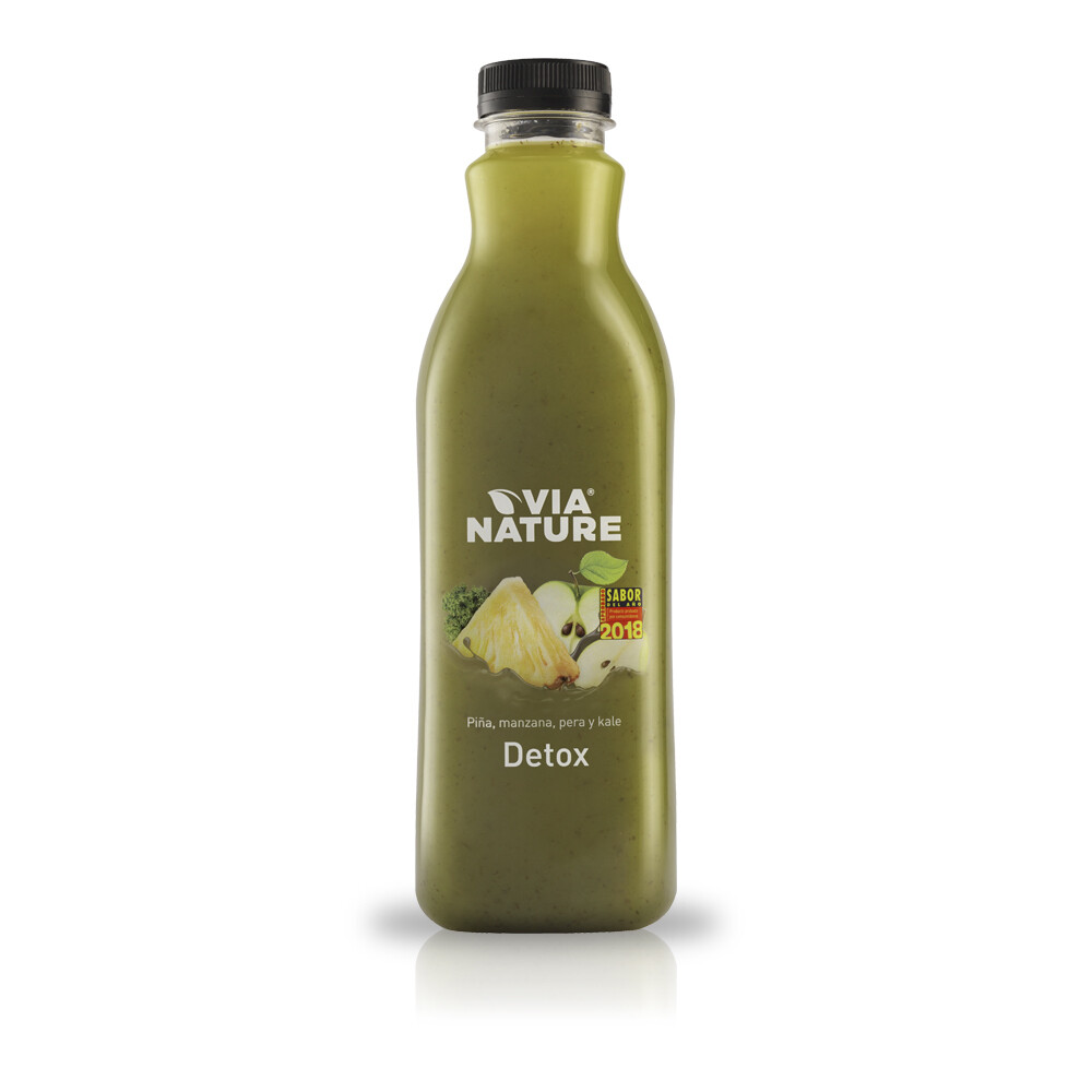 Zumo de piña, manzana, pera y kale VIA NATURE.