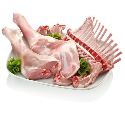 Cabrito por medios o enteros.