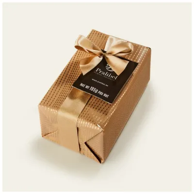 Surtido de bombones de chocolate en caja regalo con lazo PRALIBEL 195 g.