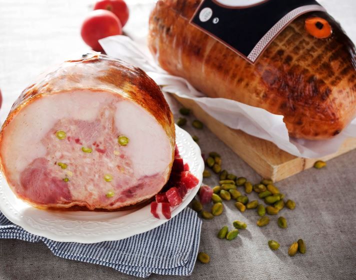 Pollo de corral relleno a los dos jamones MITJANS