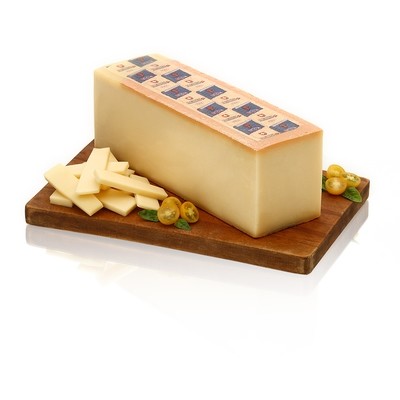 Queso Gruyere suizo.