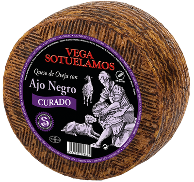 Queso de oveja con ajo negro VEGA SOTUÉLAMOS