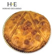 Empanada gallega de bacalao