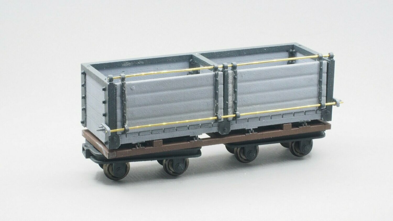 665151 Kippwagen Gn15 mit 4 Achsen