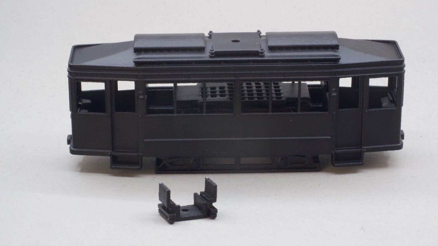 252811 Filderbahn TW F6 H0m DC