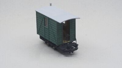 234091 Personenwagen H0e