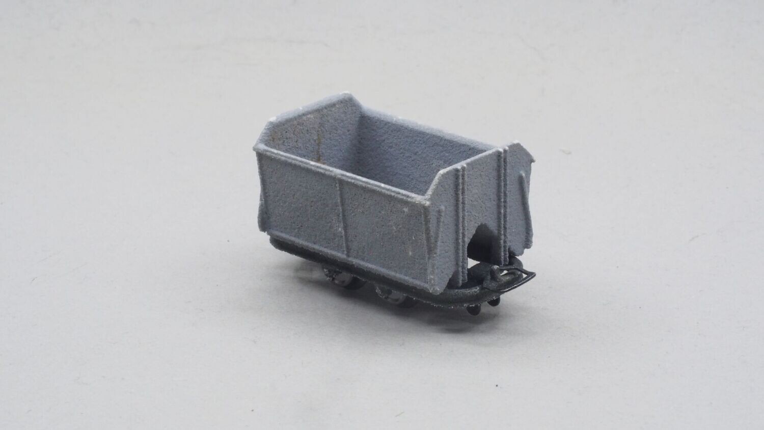 235131 Aufbau Kastenlore Stahl1 H0e, 2 Stück