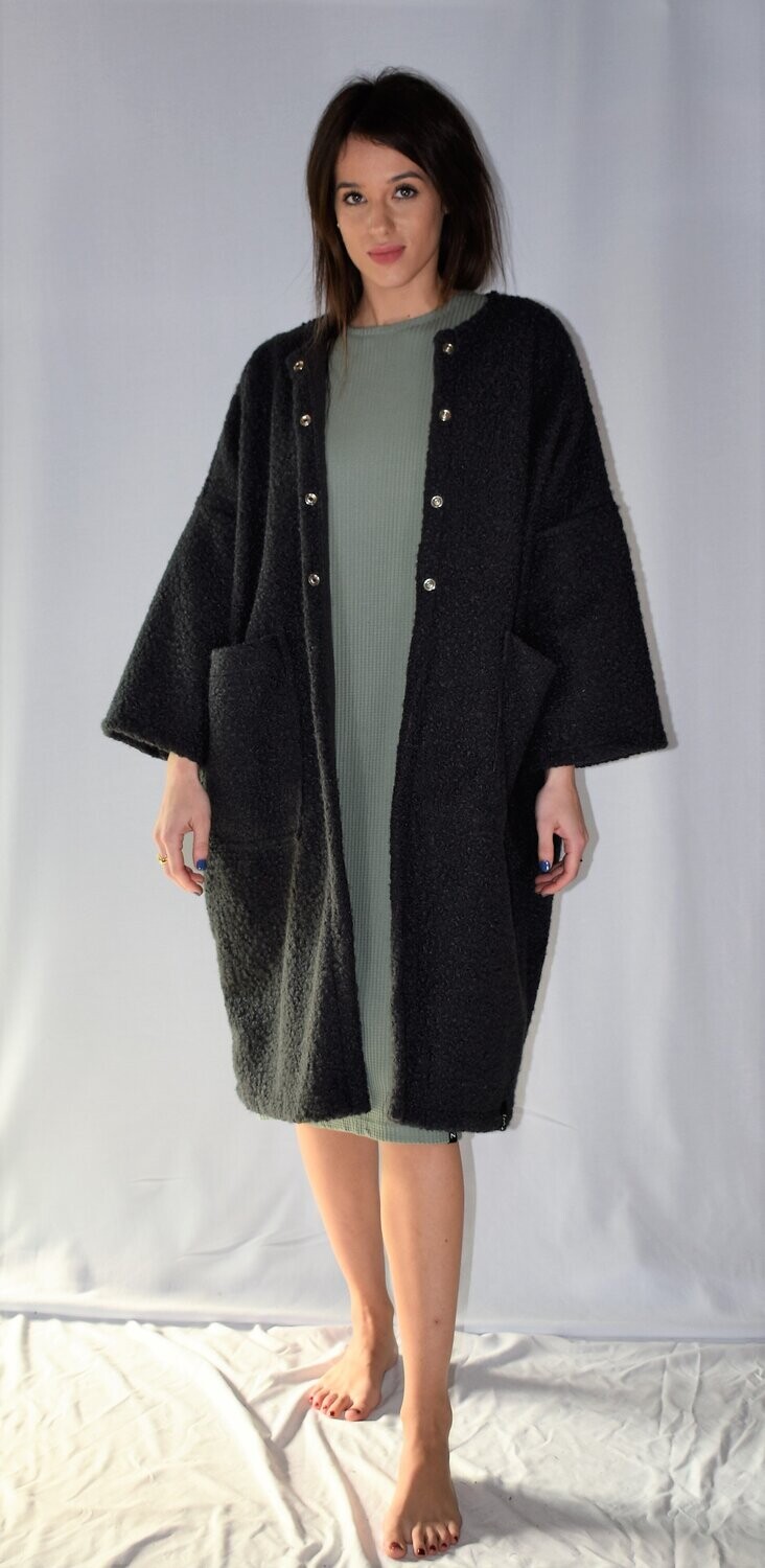 CH6 22. Chaquetón oversize. Antes 120€ AHORA 75€