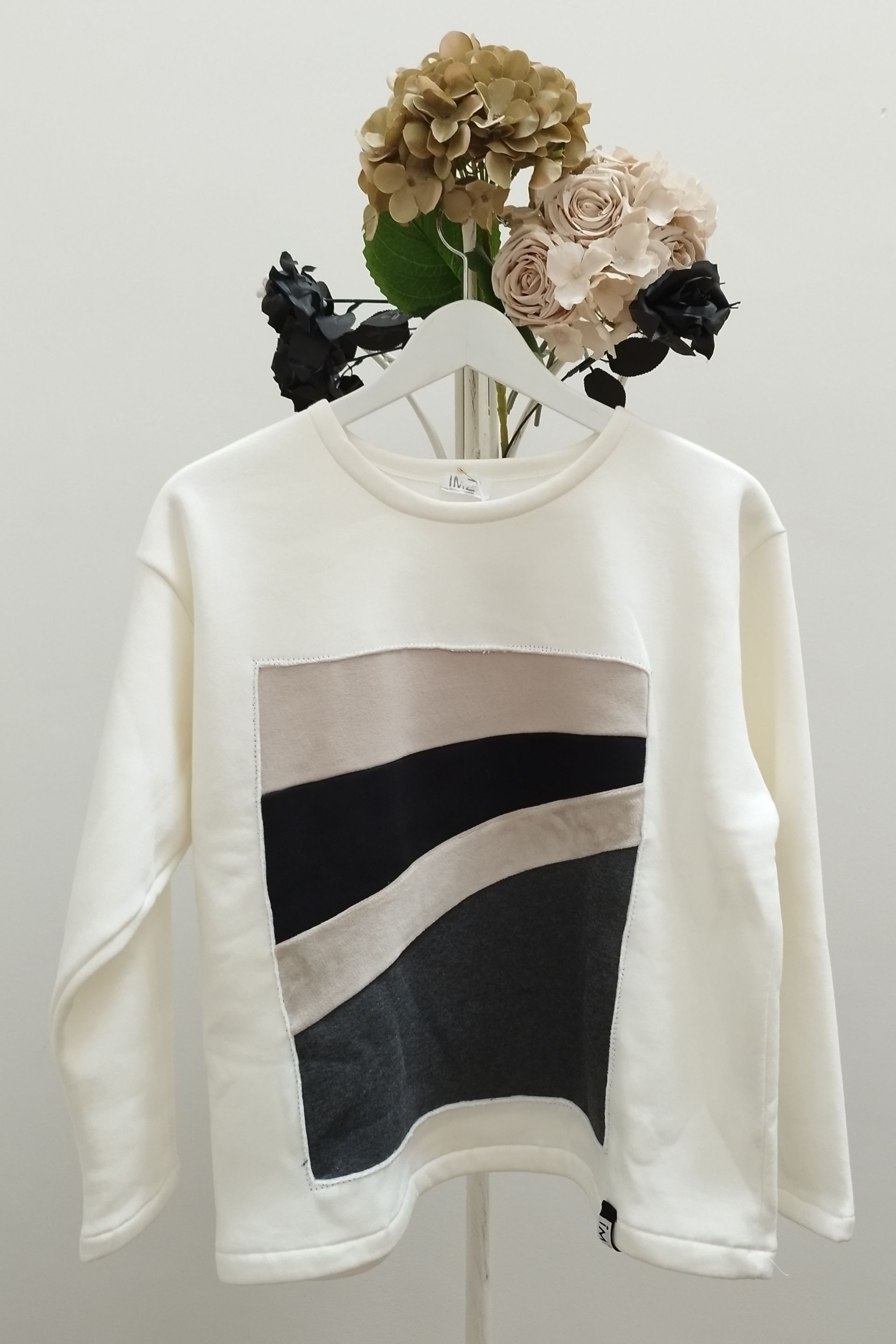 S4. GUGGENHEIM 83€