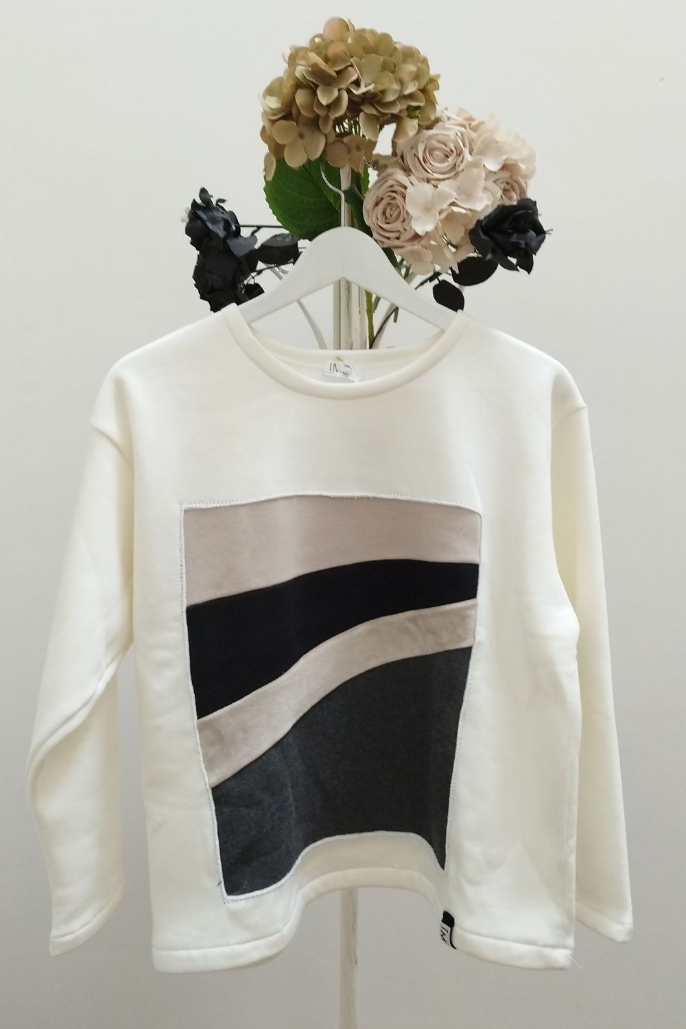 S4. GUGGENHEIM 83€
