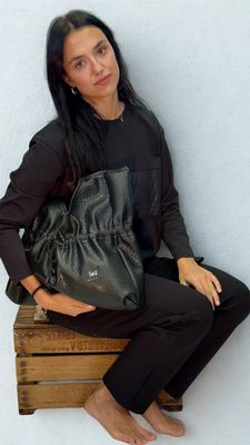 Bolso AINTZILA NEGRO.