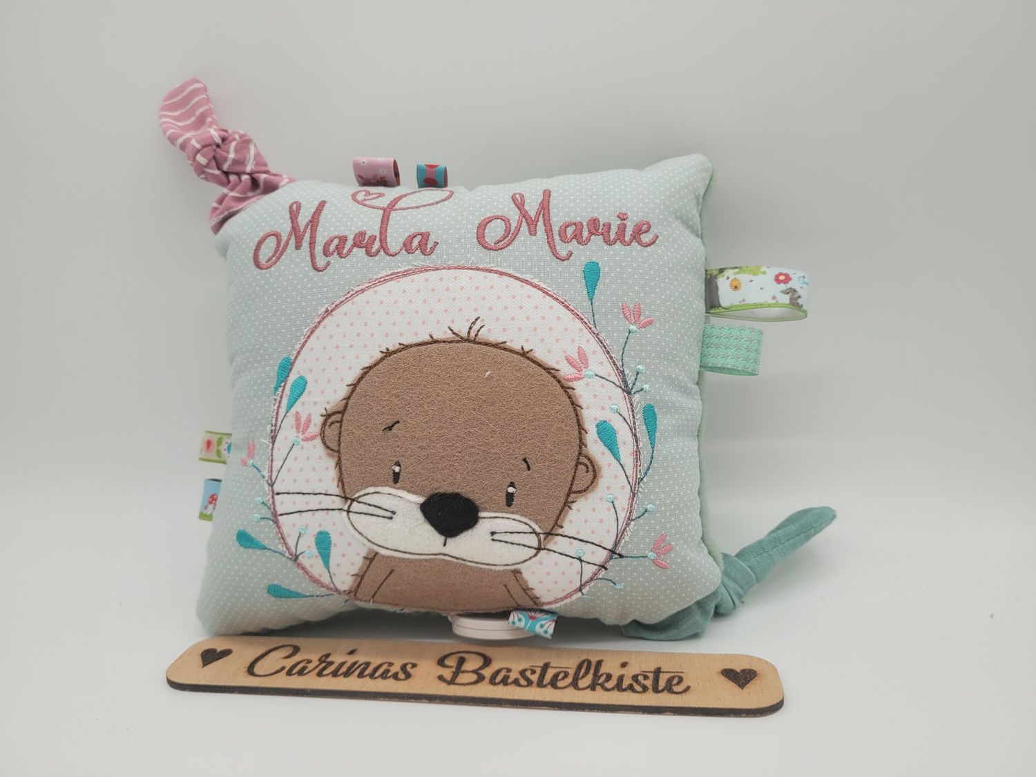 Spieluhr Otter im Blumenkreis