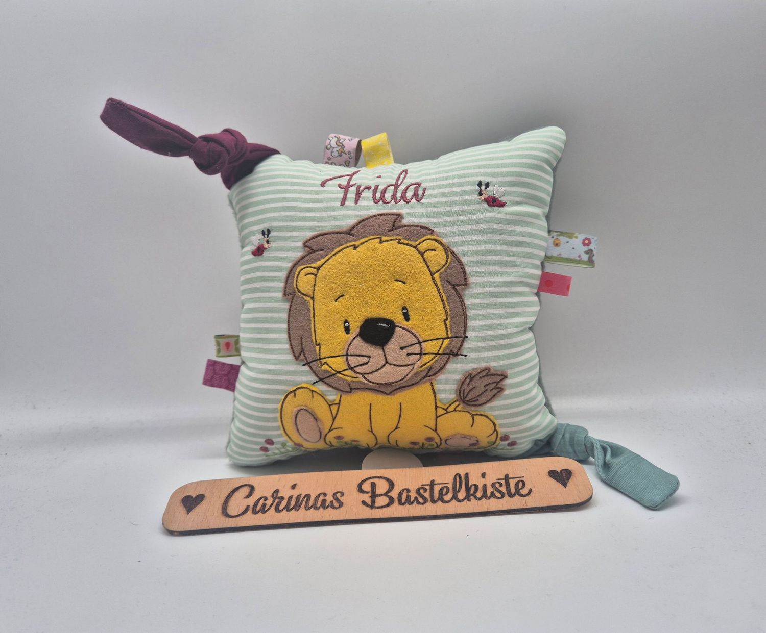 Spieluhr Löwe mit Käferchen Spieluhr Löwe mit Käferchen