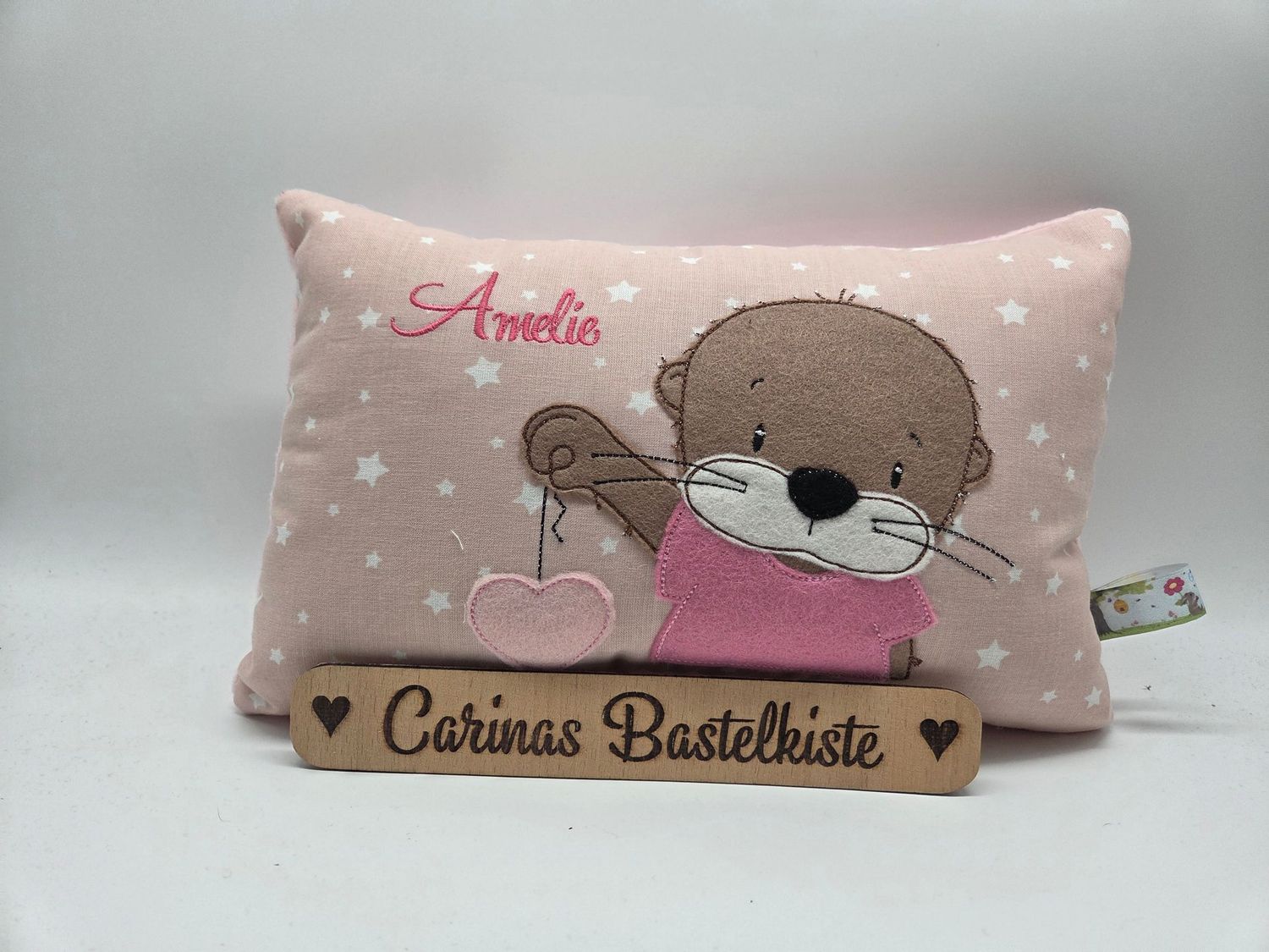 Kissen Otter mit Herz