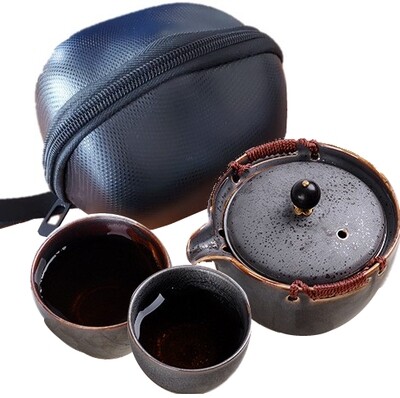 268124.2Y2 УЦЕНКА Сервиз ДОРОЖНЫЙ "Каменный"  чайник 180мл, 2 пиалы, сито в дор.сумке, керамика борд