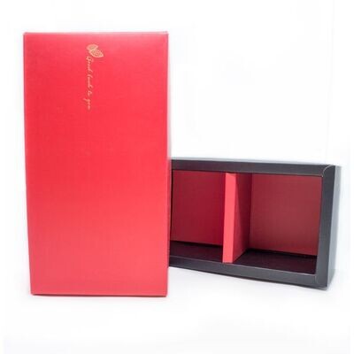 306022.1 Коробка для 2х банок, картон красный. Длина 20см, ширина 11см, высота 10 см + подар пакет