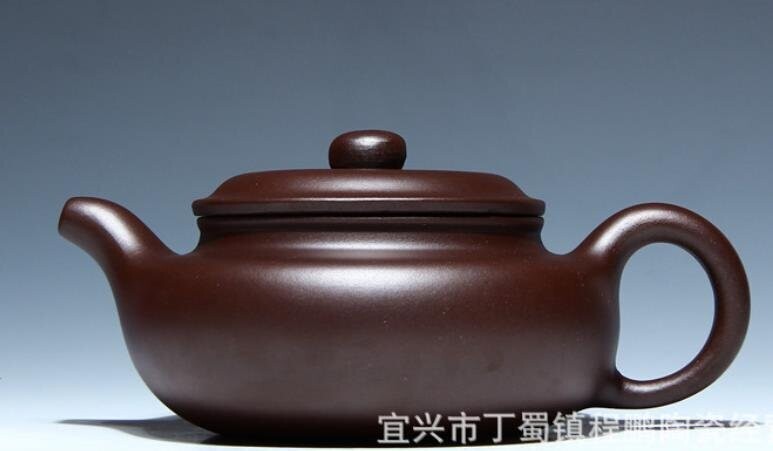 257047 Чайник ИСИН "Бяньфу Фангу" ("Плоский живот фангу") исинск глина, темно-коричневый