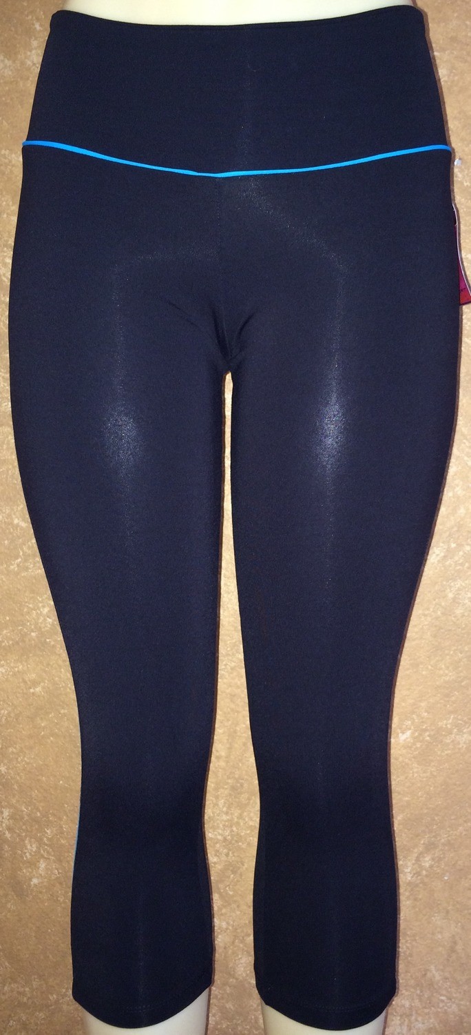 Black and blue malla Supplex capri