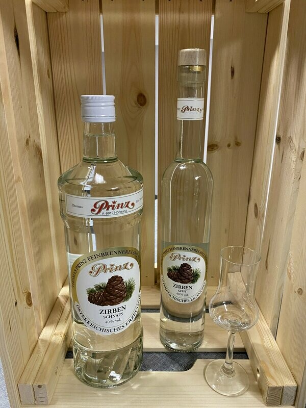 Prinz - Zirben Schnaps 40 % vol. (1,0l / 0,5l) Prinz - Zirben Schnaps 40 % vol. (1,0l / 0,5l)