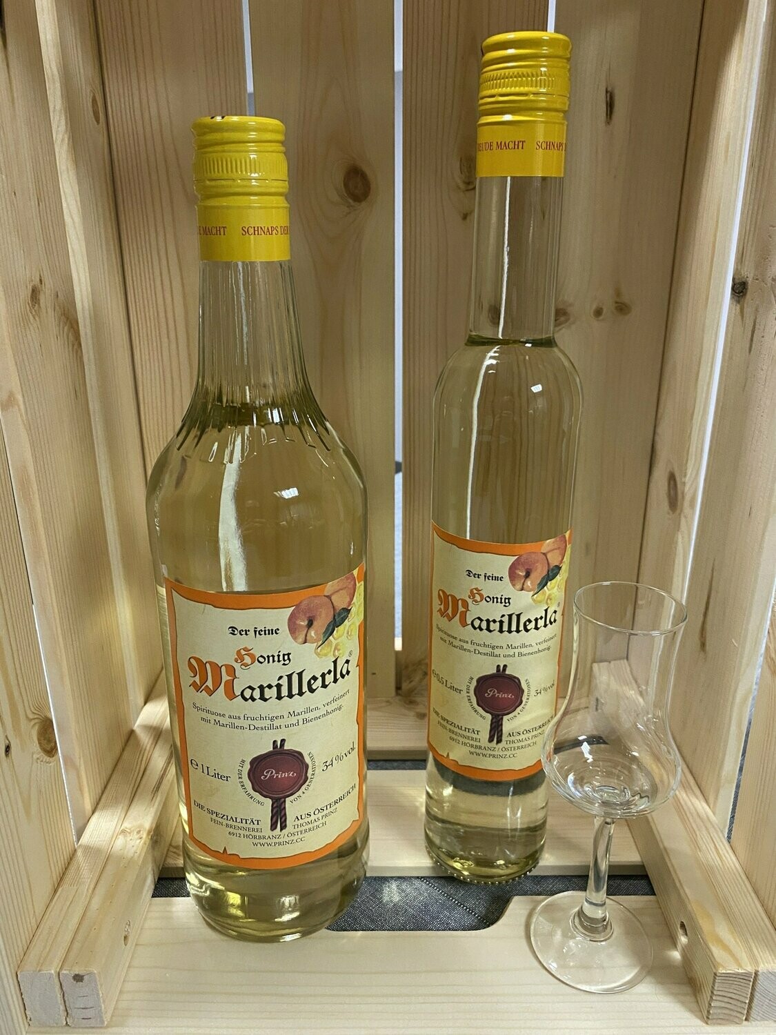 Prinz - Honig Marillerla 34 % vol. (1,0l / 0,5l)
