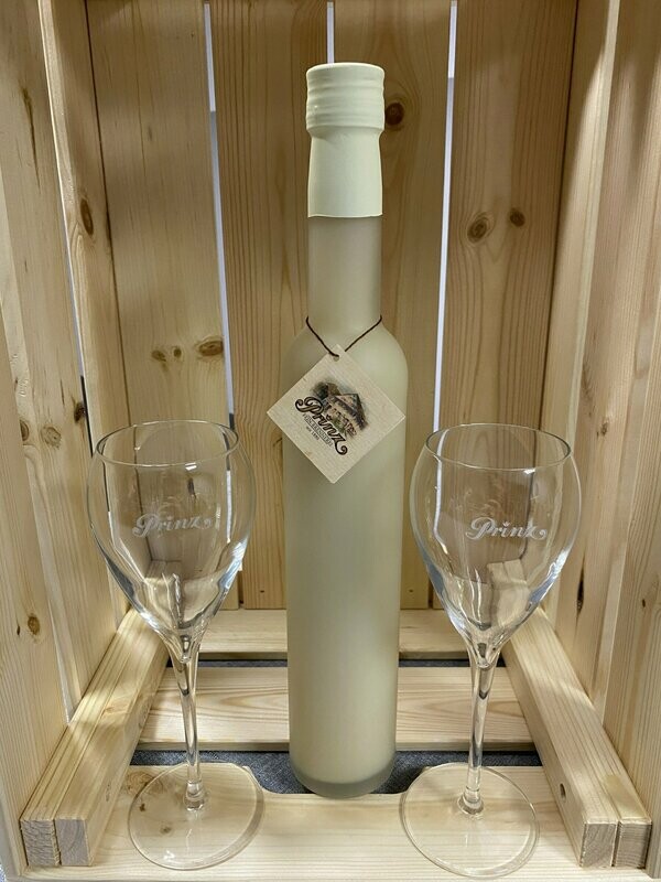 Prinz - Marc de Champagne Trüffel Likör 15 % vol. (0,5L) Prinz - Marc de Champagne Trüffel Likör 15 % vol. (0,5L)