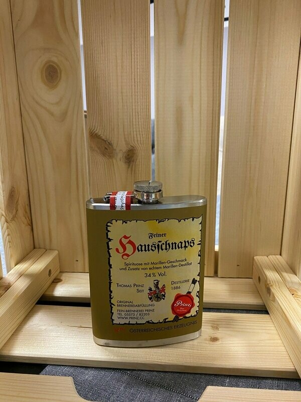 Edelstahl-Flachmann (ca. 200 ml) mit Hausschnaps Marille 34 % vol. Edelstahl-Flachmann (ca. 200 ml) mit Hausschnaps Marille 34 % vol.