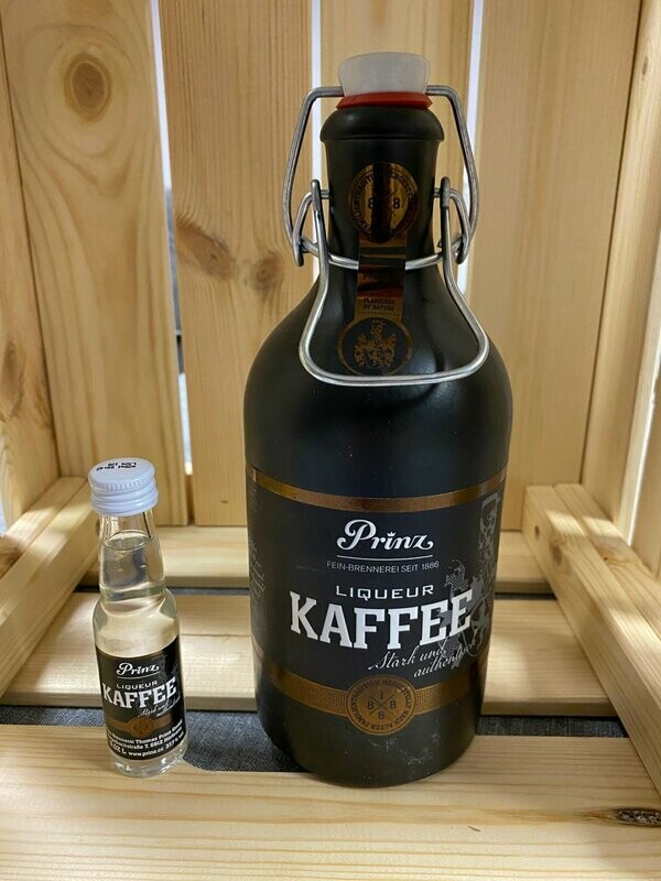 Prinz - Nobilant Kaffee Liqueur 37,7 % vol. (0,5l / 0,02l) Prinz - Nobilant Kaffee Liqueur 37,7 % vol. (0,5l / 0,02l)