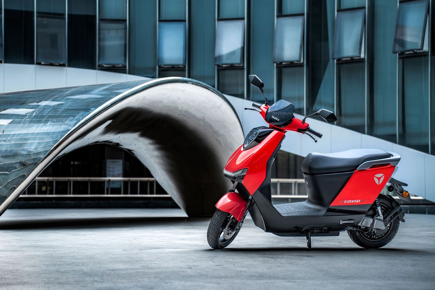 Elektroroller Yadea Ezeego, 45 km/h