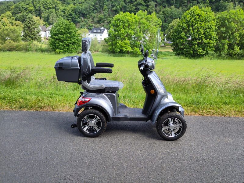 Seniorenmobil Vierrad VITA CARE 4000 Li, 25 km/h