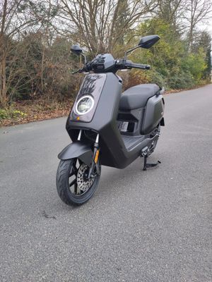 Elektroroller NIU NQiX 300 - 80 km/h