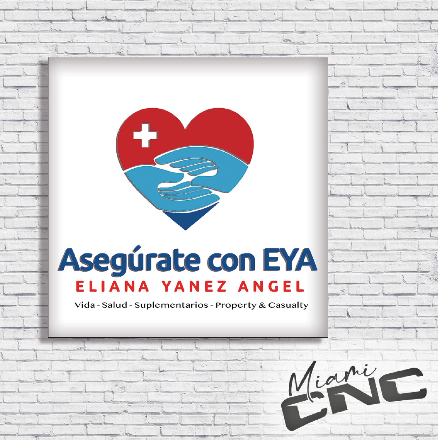 Logo en Acrílico con letras Relieve 