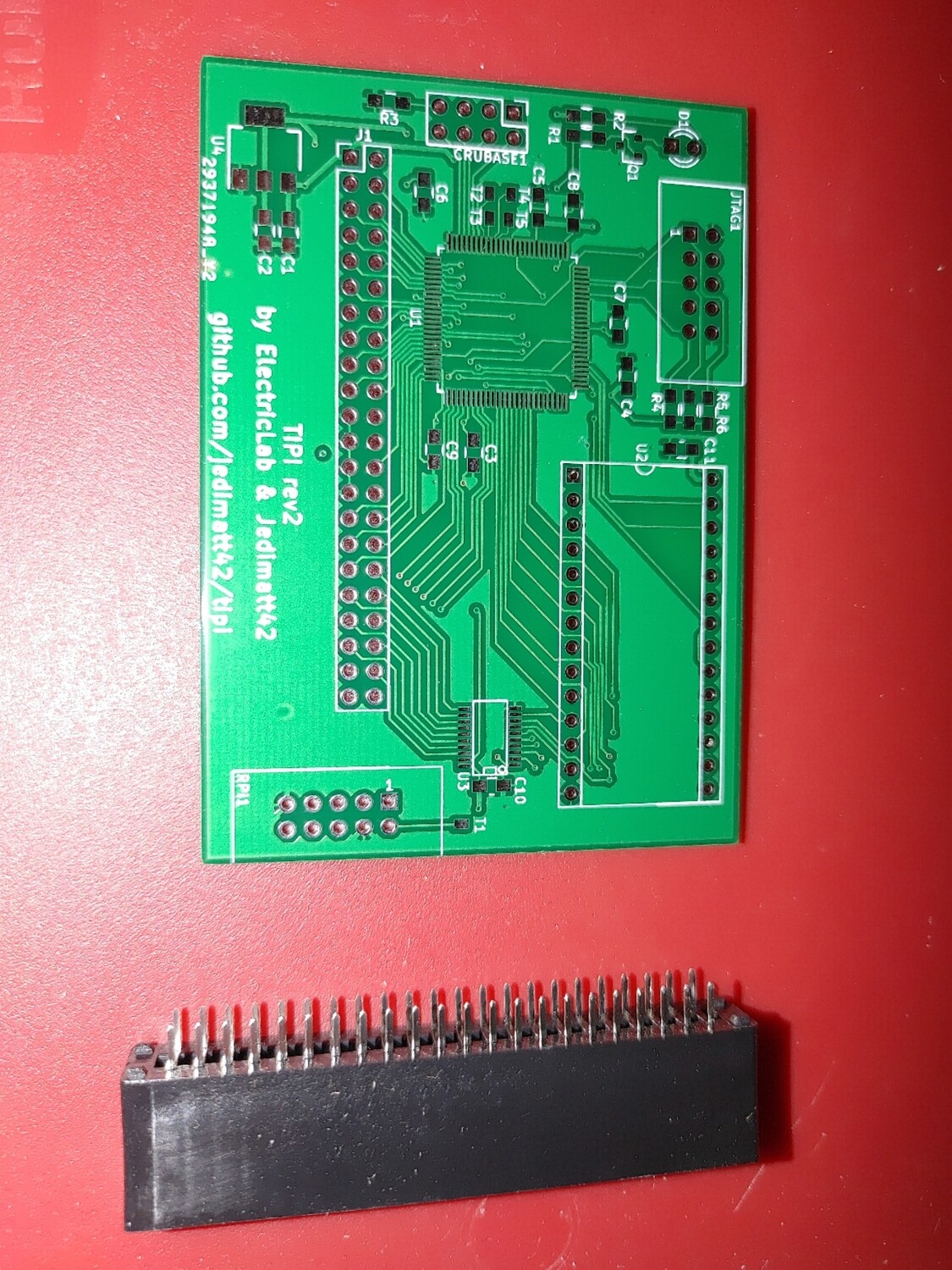 tipi sidecar pcboard with side-port connector