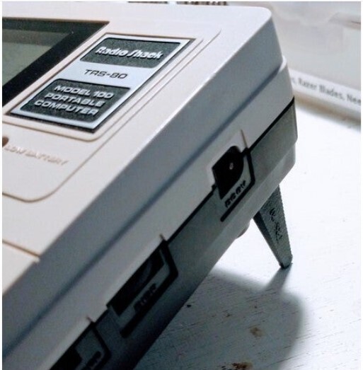 David Grissom&#39;s folding leg extensions