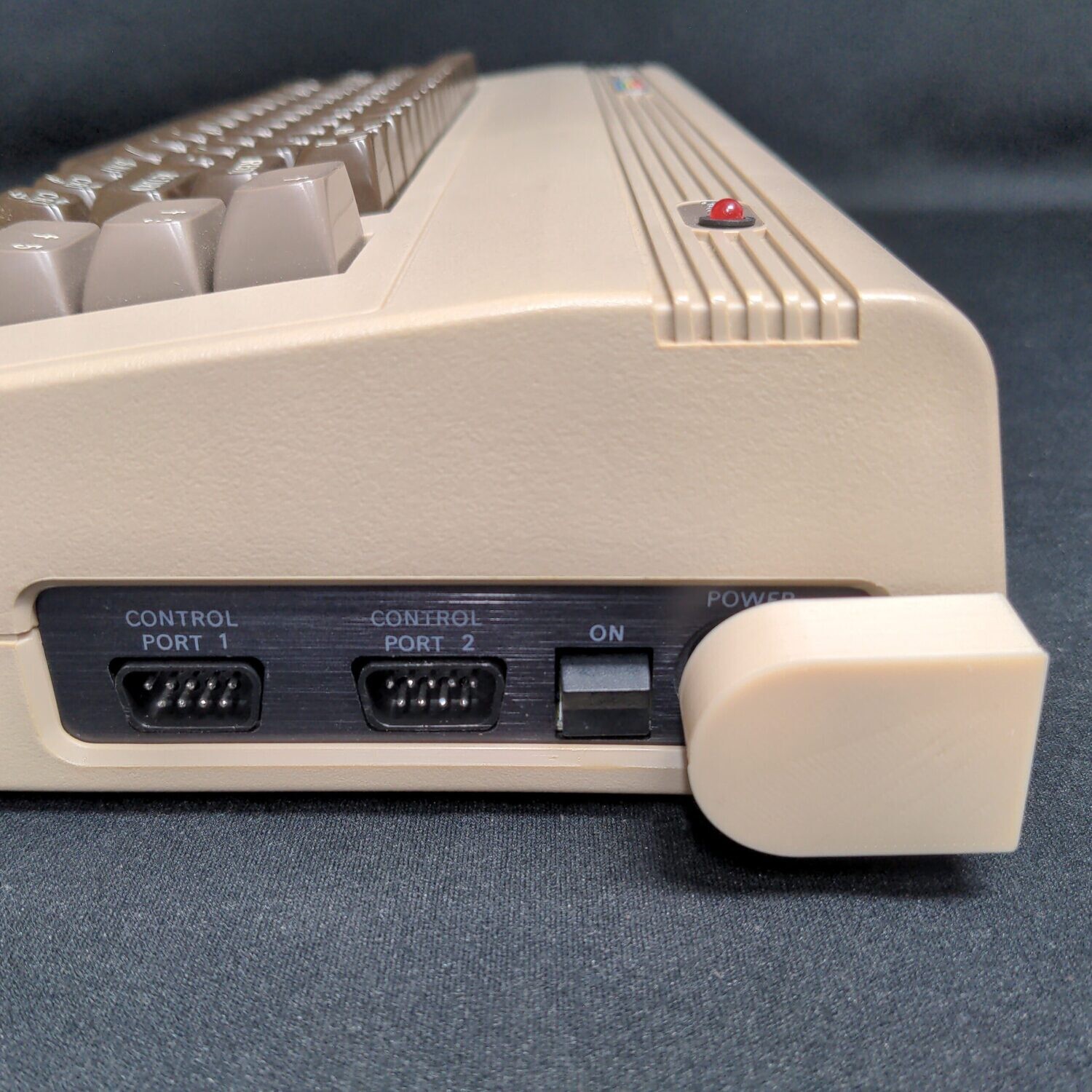 c64 Power adapter