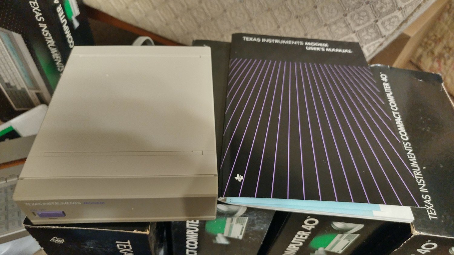 HEXBUS 300 baud modem no box