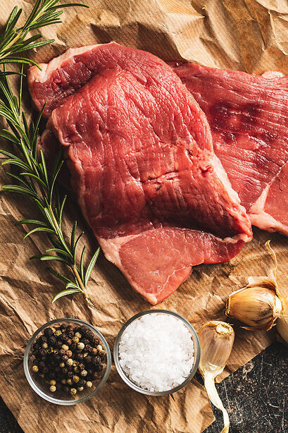 Beef schnitzels (uncrumbed) 500gm