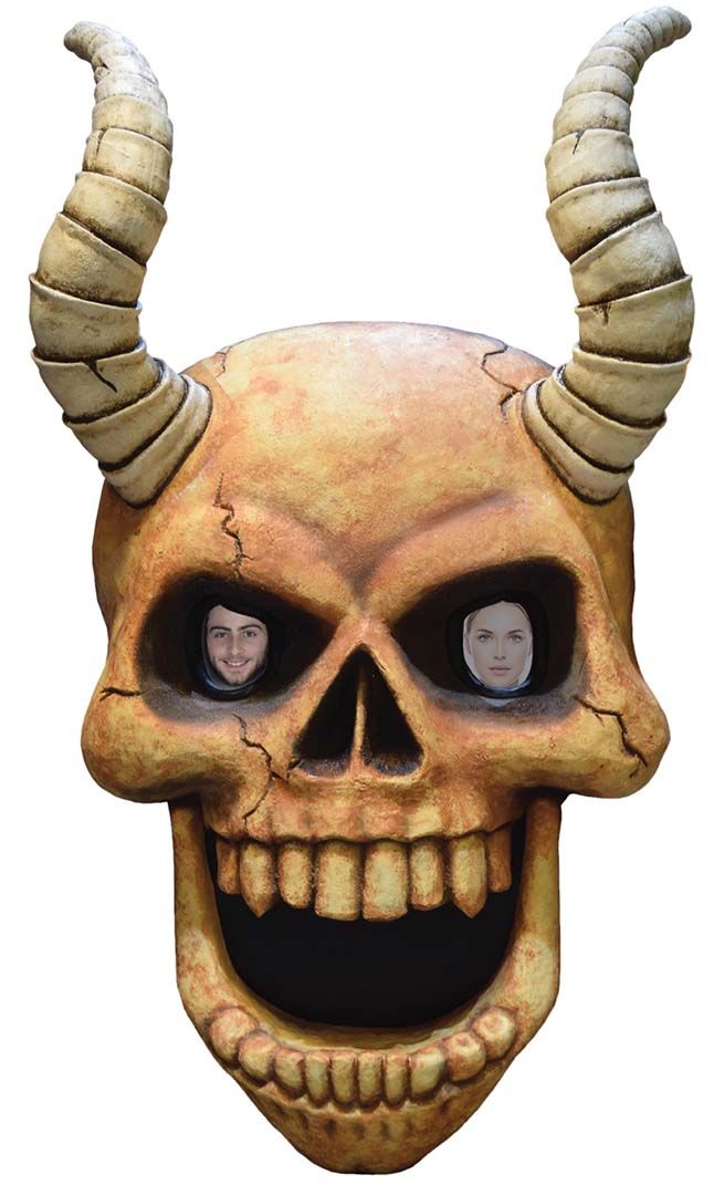 DIY Demon Skull Photo-Op